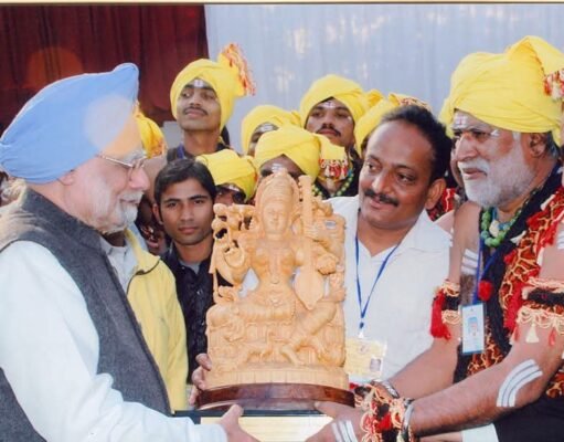 ರಾಜ್ಯೋತ್ಸವ ಪ್ರಶಸ್ತಿಗೆ ಭಾಜನರಾದ ಡೊಳ್ಳು ಕಲಾವಿದ ಟಾಕಪ್ಪ ಕಣ್ಣೂರು…!!