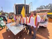 ಜಾತ್ರಾ ಮಹೋತ್ಸವದಲ್ಲಿ ಭಕ್ತರಿಗೆ ತಂಪು ಪಾನೀಯ ವಿತರಿಸಿದ ರಕ್ಷಣಾ ವೇದಿಕೆ ಶಿರಸಿ–ಸಿದ್ದಾಪುರ ಘಟಕ..!!