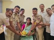 ಪೊಲೀಸ್ ಠಾಣೆಯಲ್ಲಿ ಸಿಬ್ಬಂದಿಗೆ ಸೀಮಂತ ..!!