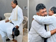 ಸಿದ್ದು ಕಾಲಿಗೆ ಬಿದ್ದು ಆಶೀರ್ವಾದ ಪಡೆದ ಡಿಕೆ..!!